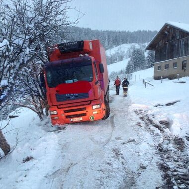 Lkw Bergung Güterweg Floitensberg