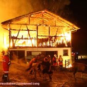 Vollbrand des Stallgebäudes und der Garage