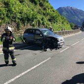 Aufräumarbeiten nach Verkehrsunfall