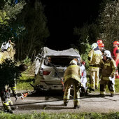 PKW NACH ZUSAMMENSTOSS IN DER SALZACH