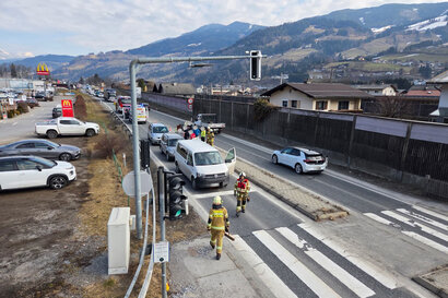 AUFRÄUMARBEITEN NACH VERKEHRSUNFALL