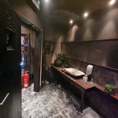 BRAND TOILETTENANLAGE RESTAURANT