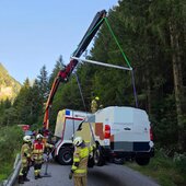 FAHRZEUGBERGUNG