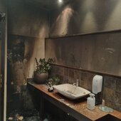 BRAND TOILETTENANLAGE RESTAURANT