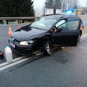 Verkehrsunfall mit eingeklemmter Person