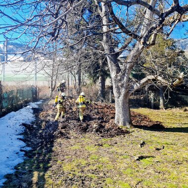 Brand von Gartenabfällen