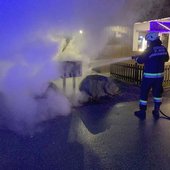 Brand eines Warenautomaten