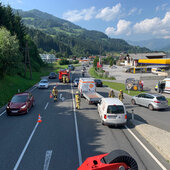 AUFRÄUMARBEITEN NACH VERKEHRSUNFALL