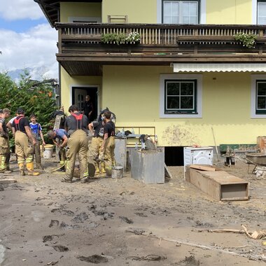 Hochwassereinsätze im gesamten Stadtgebiet