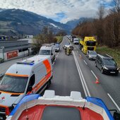 AUFRÄUMARBEITEN NACH VERKEHRSUNFALL