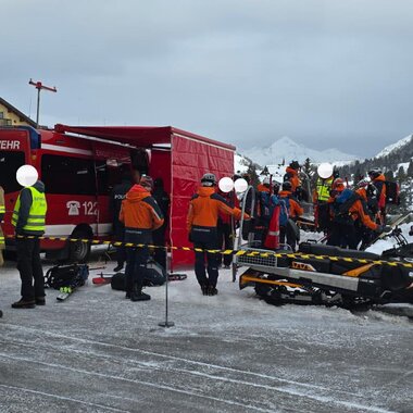 SUCHAKTION NACH LAWINENABGANG