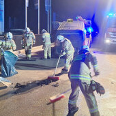 AUFRÄUMARBEITEN NACH VERKEHRSUNFALL